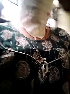 Snapshot of hotriya576599 chatting on 04.06.26 hotriya576599 online show from 04.06.26