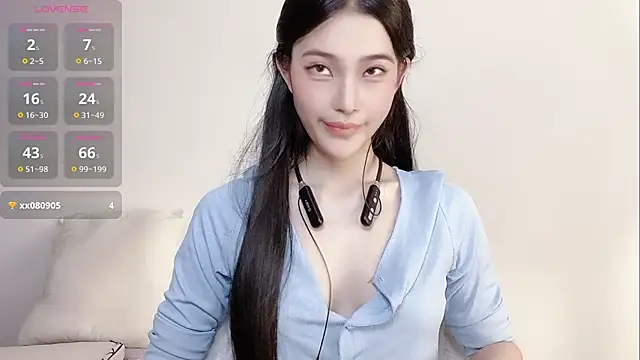 yueyuezii online show from 07.14.26