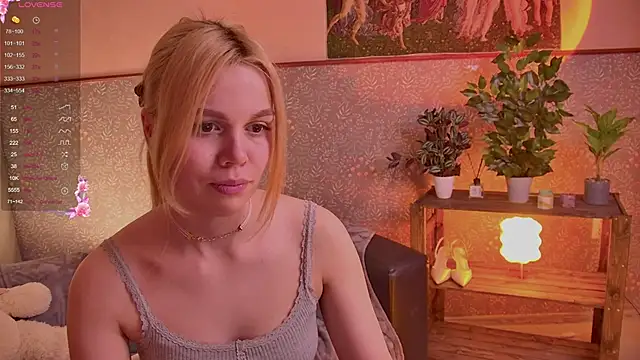 ScarletMarnei online show from 05.13.26