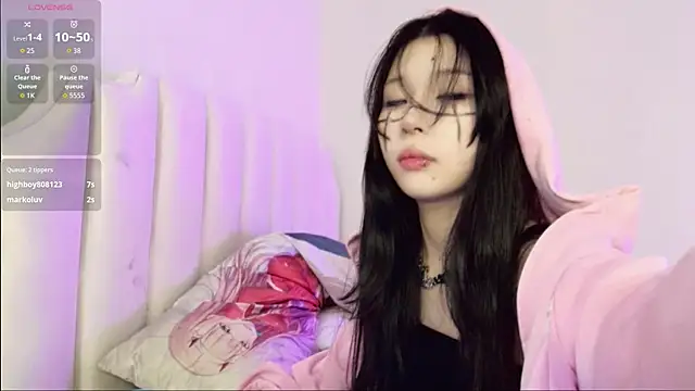 Snapshot of ayasinji chatting on 04.21.26 ayasinji online show from 04.21.26