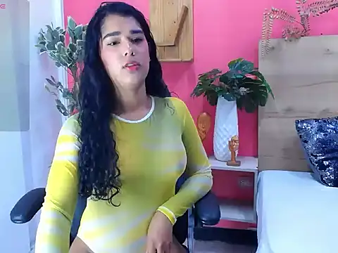 Snapshot of liahspencer chatting on 04.16.26 liahspencer online show from 04.16.26