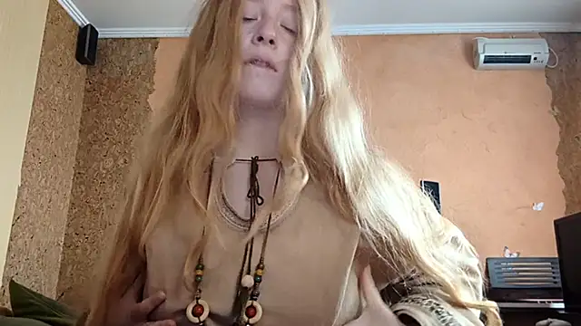 KateVibe 01 online show from 04.28.26