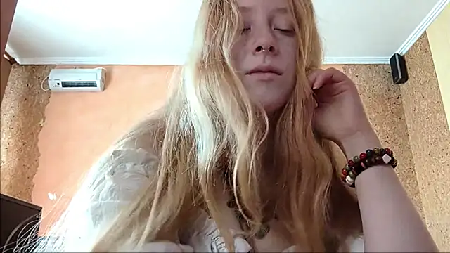 KateVibe 01 online show from 05.19.26