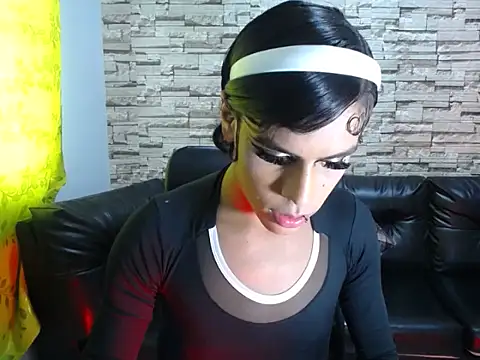 stefani robles online show from 04.26.26