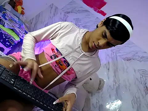 stefani robles online show from 04.27.26