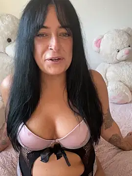 Katty V online show from 05.17.26