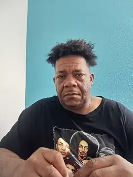 Snapshot of Kushdogg213 chatting on 02.08.26 Kushdogg213 online show from 02.08.26