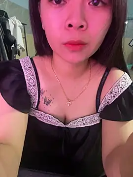 Pink 83 online show from 04.18.26