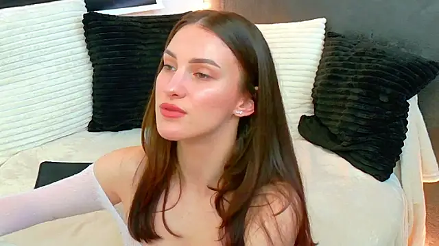 Amira a online show from 05.28.26