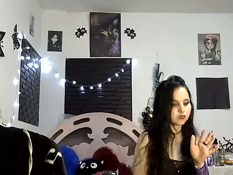 Snapshot of salomediamond chatting on 05.23.26 salomediamond online show from 05.23.26