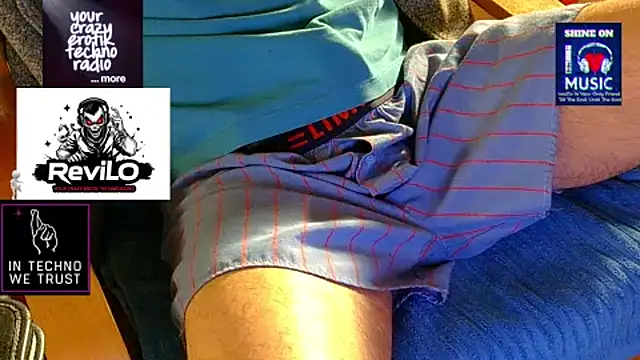 OllyFummler online show from 04.06.26