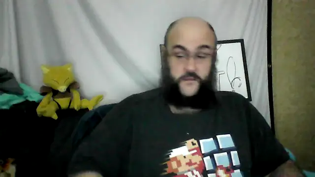 Snapshot of BriTheTopBear chatting on 05.12.26 BriTheTopBear online show from 05.12.26