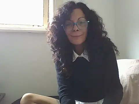 luly mariposa online show from 05.07.26