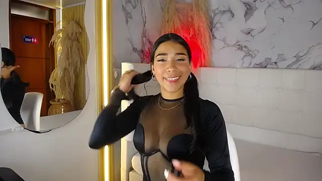 Snapshot of Taliasweet chatting on 05.26.26 Taliasweet online show from 05.26.26