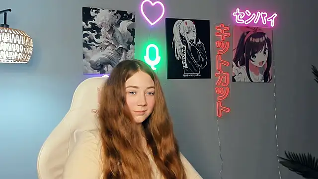 Snapshot of DevonWargo chatting on 04.10.26 DevonWargo online show from 04.10.26