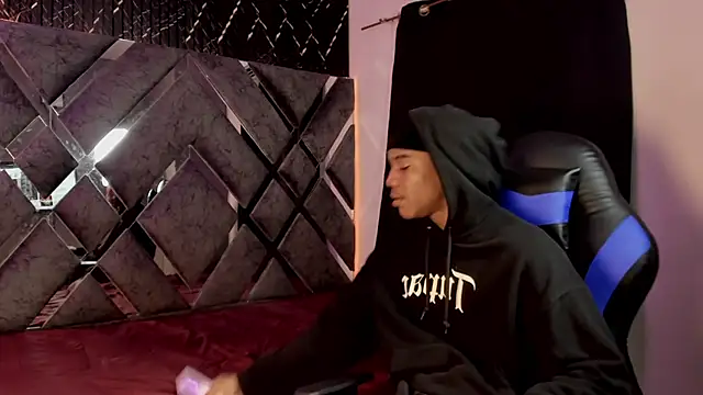 axel silva4 online show from 04.23.26