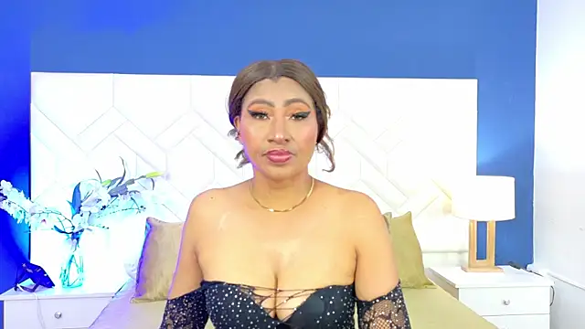 Snapshot of Kiara_Parker_ chatting on 07.05.26 Kiara Parker online show from 07.05.26