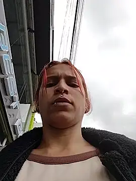 Mia 0-4 online show from 04.18.26