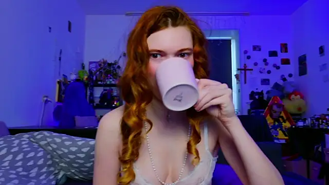 Annaroxann online show from 07.16.26