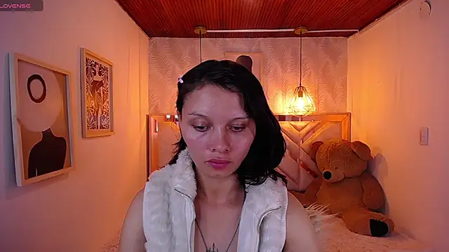 ahmy  online show from 04.25.26