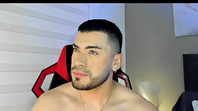 Alexander Diazz online show from 04.25.26