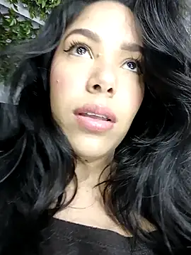 BrendaBloom  online show from 05.05.26