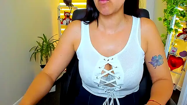 Tianniaa online show from 06.18.26