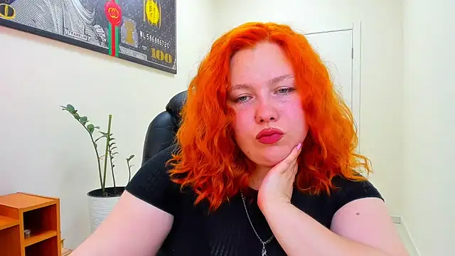 Snapshot of Aillia-Rous chatting on 05.26.26 Aillia-Rous online show from 05.26.26
