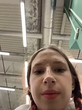 michelle lovique online show from 04.09.26