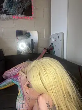 KarmaValentina online show from 05.24.26