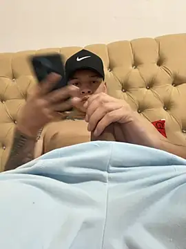  AlexXx23  online show from 05.05.26