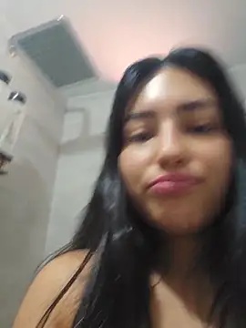 Snapshot of VioletRousee chatting on 06.21.26 VioletRousee online show from 06.21.26