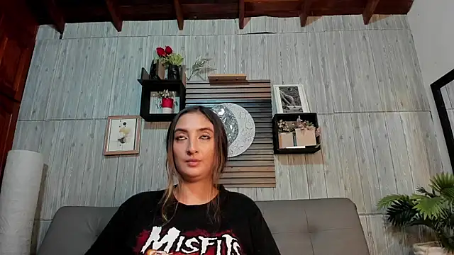 Alucarda666 online show from 06.21.26
