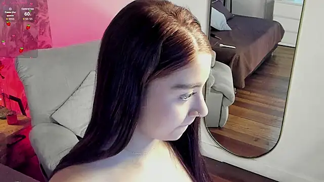 Snapshot of Zoe_mendezz chatting on 06.28.26 Zoe mendezz online show from 06.28.26