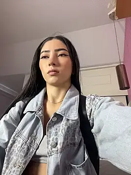 AMBERBUNNY  online show from 05.20.26