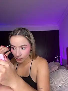 AmyRusso online show from 04.30.26