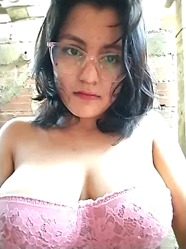 sienna elara online show from 04.23.26