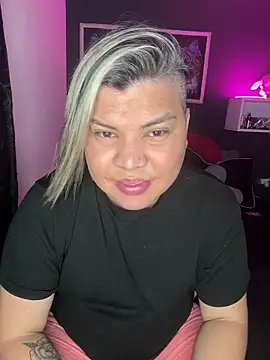 santiagohhzz online show from 04.08.26