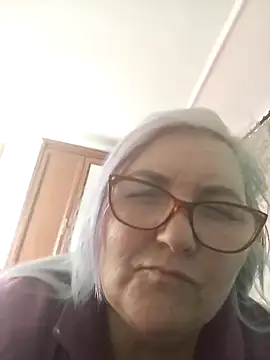 AureliaSky598 online show from 04.14.26