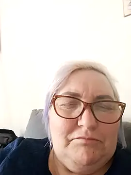 AureliaSky598 online show from 04.19.26