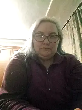 AureliaSky598 online show from 04.19.26