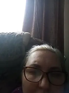 AureliaSky598 online show from 04.21.26