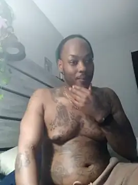 Snapshot of zdaddymm chatting on 06.10.26 zdaddymm online show from 06.10.26
