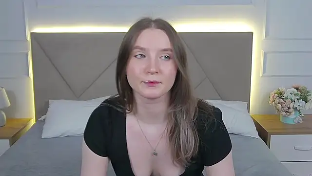 ArianaMilss online show from 05.13.26