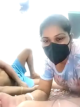 hornycouple096 online show from 04.17.26