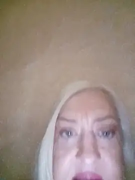 Snapshot of Julia20X chatting on 06.02.26 Julia20X online show from 06.02.26