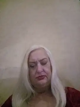 Snapshot of Julia20X chatting on 06.16.26 Julia20X online show from 06.16.26