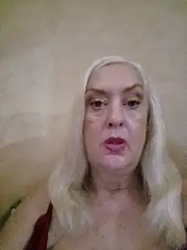 Snapshot of Julia20X chatting on 07.03.26 Julia20X online show from 07.03.26