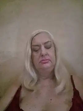 Snapshot of Julia20X chatting on 07.08.26 Julia20X online show from 07.08.26