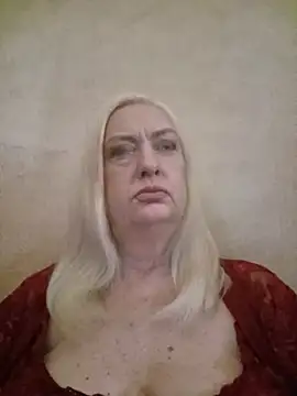 Snapshot of Julia20X chatting on 07.12.26 Julia20X online show from 07.12.26